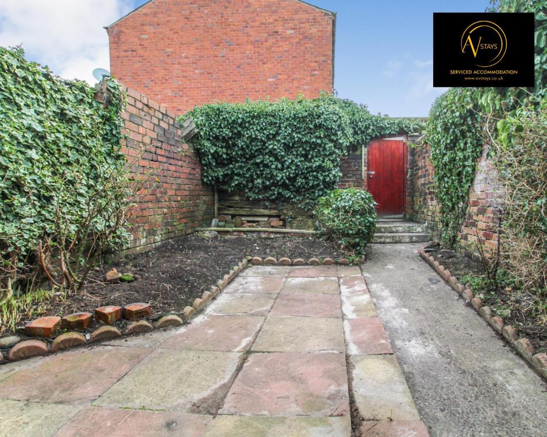 Modern House By Av Stays Short Lets & Serviced Accommodation St Helens St Helens  Εξωτερικό φωτογραφία